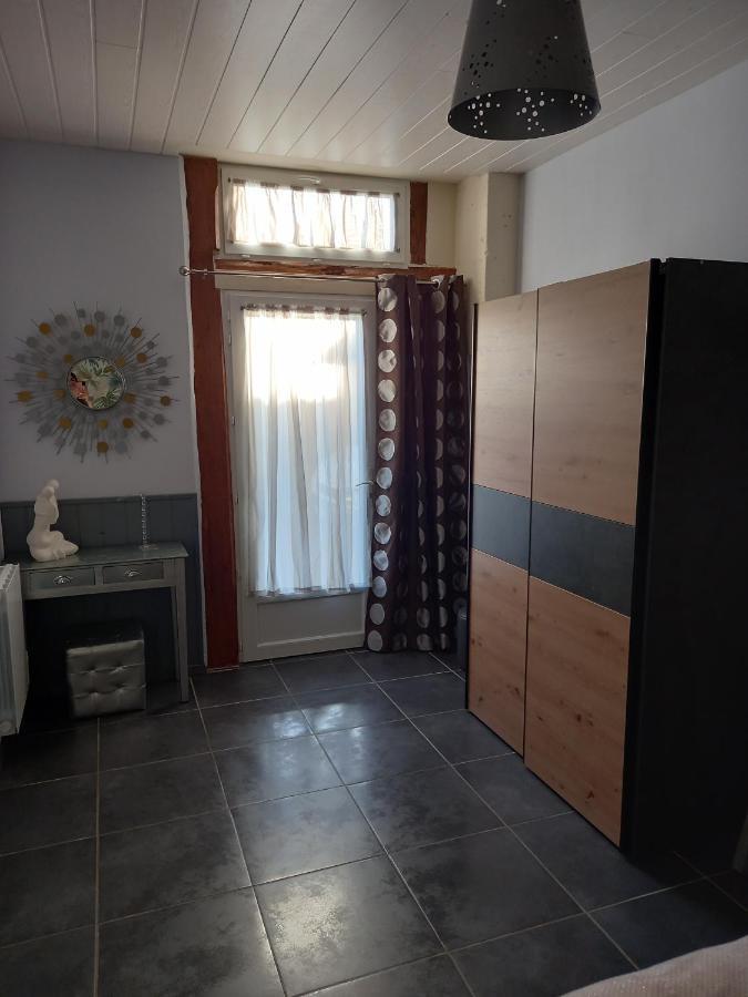 Apartamento Mirabelle Jonzac Exterior foto
